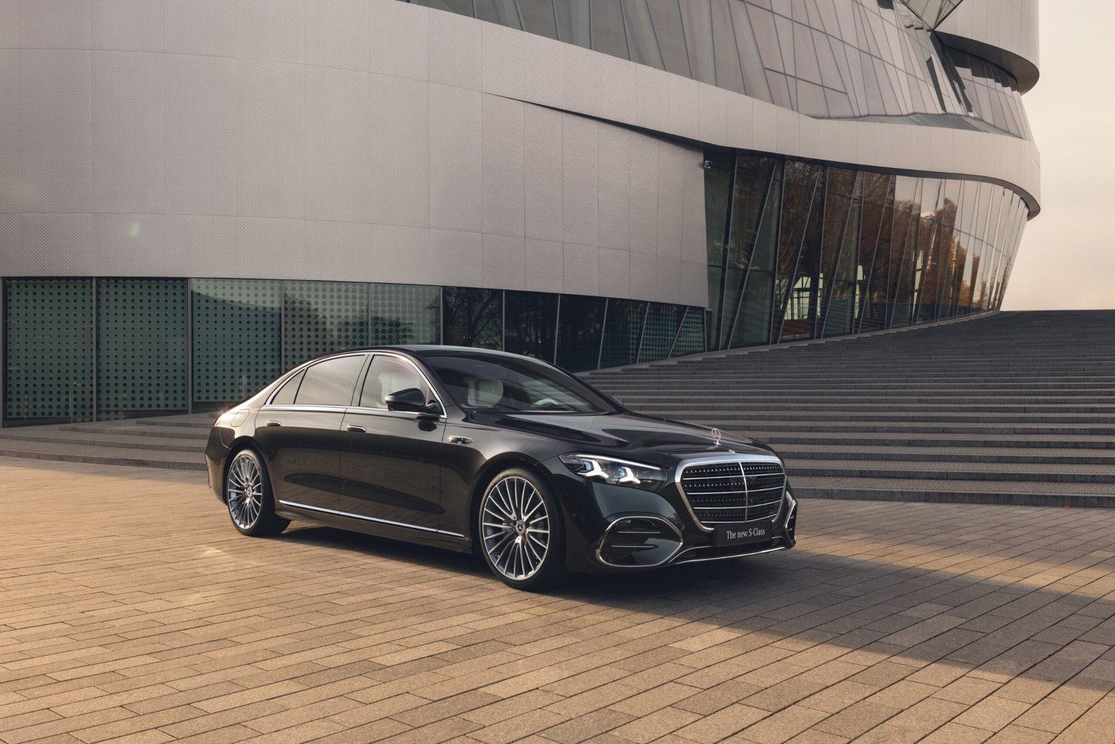 Mercedes-Benz S580 フロントビュー