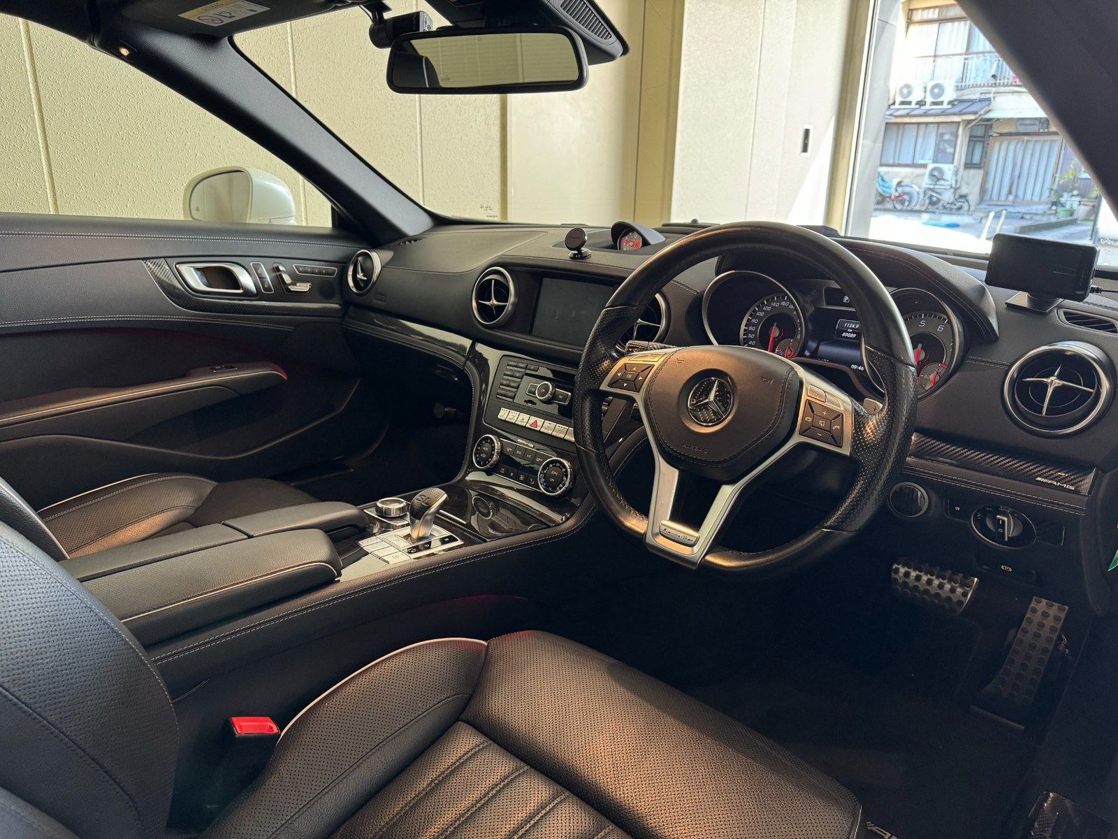 Mercedes-Benz SL350 インテリア